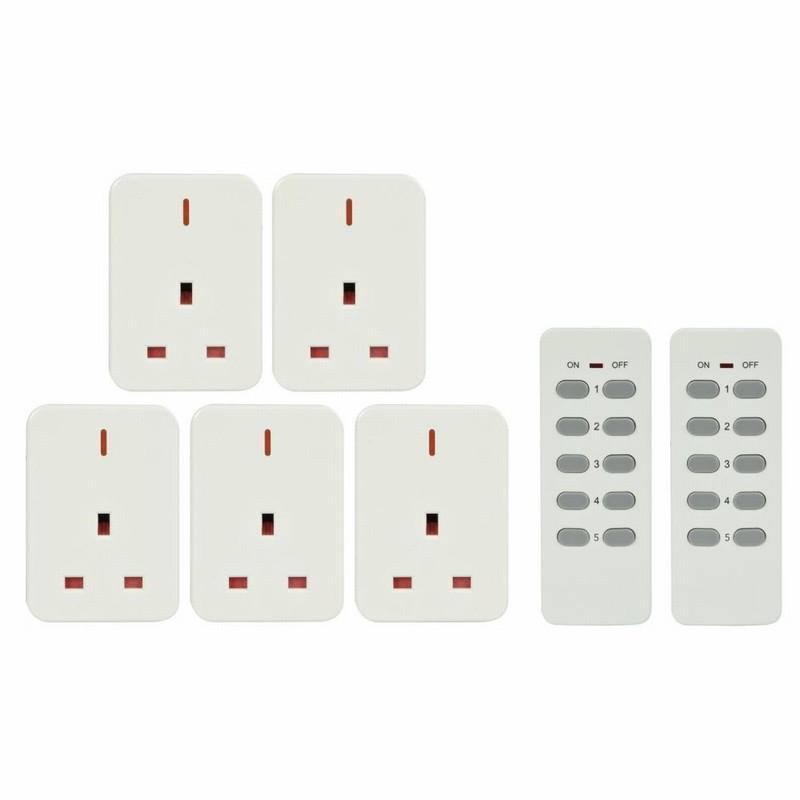 Remote Controlled Sockets x5 & 2 Remotes