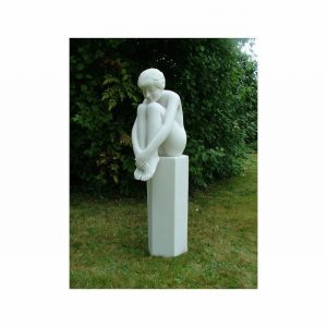 Garden Ornament SOPHIA ON COLUMN WHITE Colour 110cm