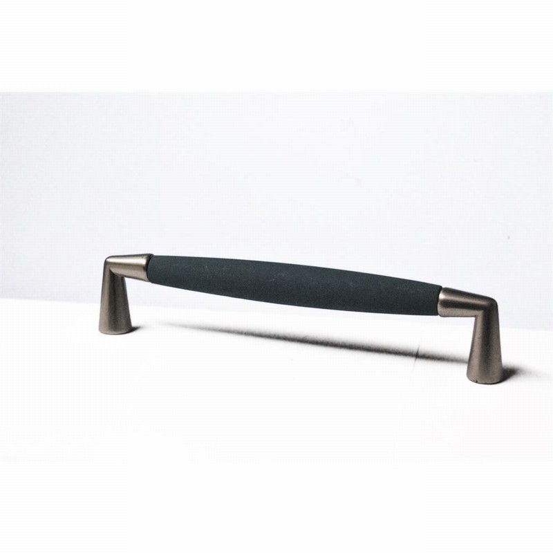 Handle D Metal & Blue Wood