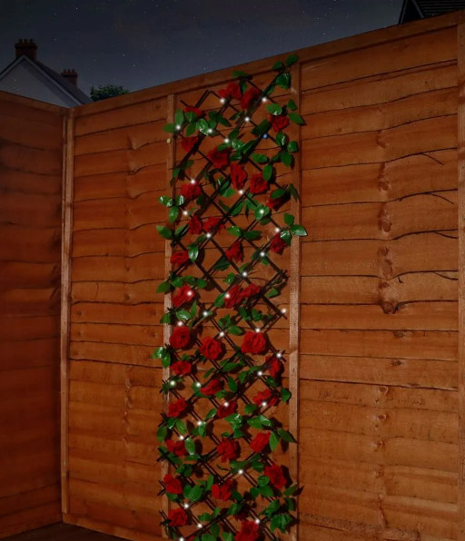 Solar Light Red Flower on Trellis D - Image 2